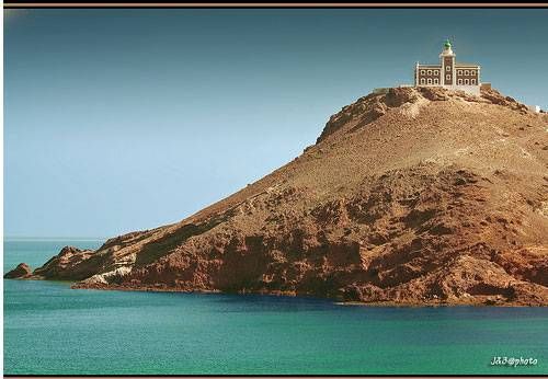 El Faro de Tres Forcas.