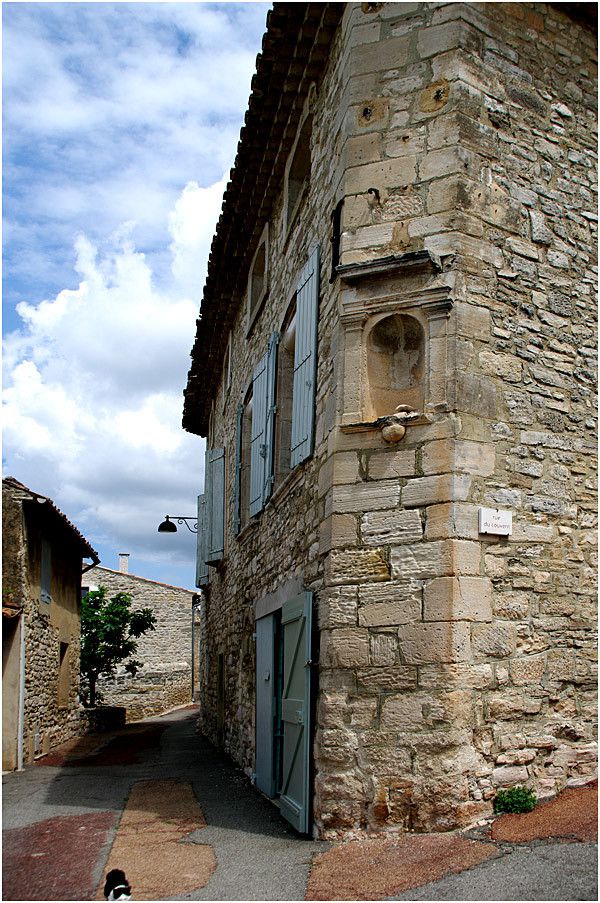 Luberon - village de Murs