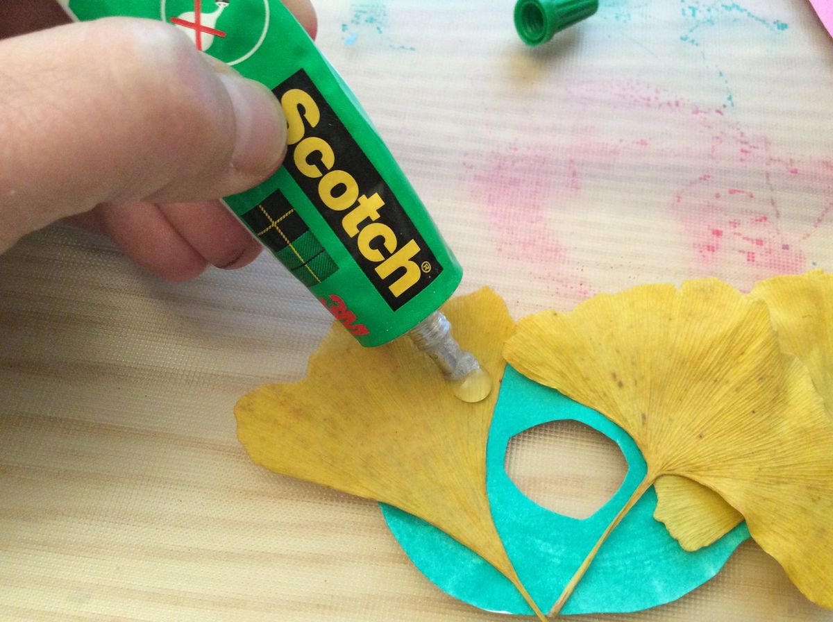 Créer un masque avec des feuilles d'automne - Depuis mon hamac