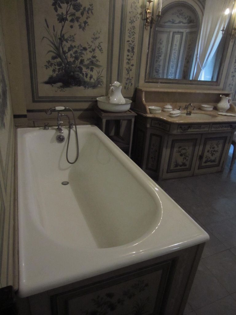 Etagere Salle De Bain But ~ ch teau de champs sur marne la suite le blog de annie penin Etagere Salle De Bain But ~ ch teau de champs sur marne la suite le blog de annie penin
