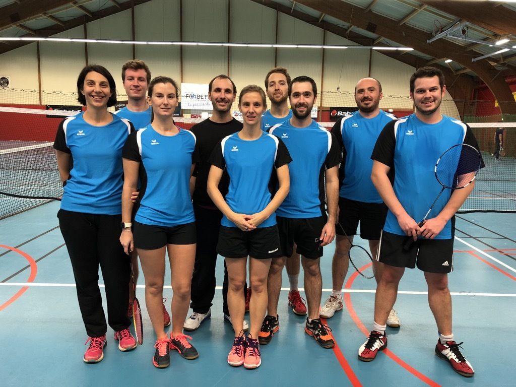 rencontre par équipe badminton