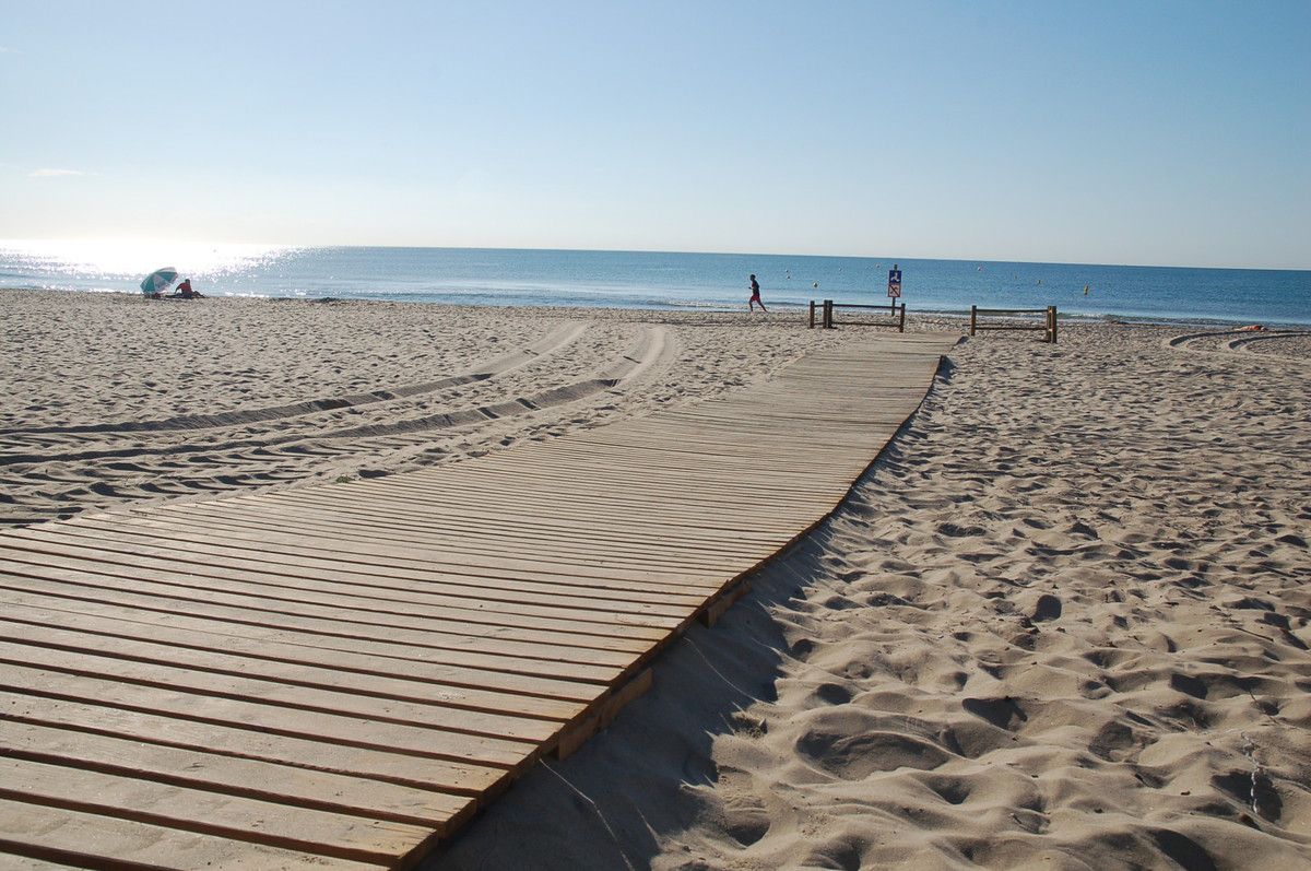 cap d agde voyeur beach