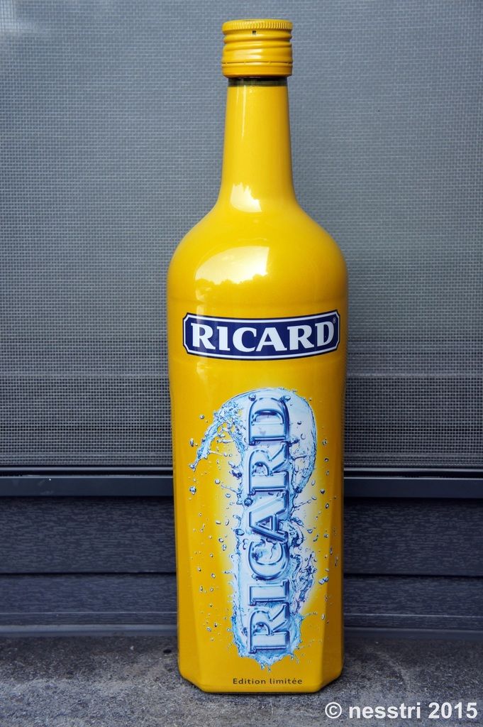 RICARD 1 bouteille collector Ricard "édition limitée " avril 2015 RICARD le blog de nesstri