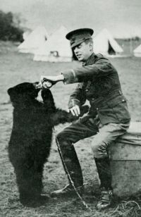 Harry Colebourn y Winnie, 1914