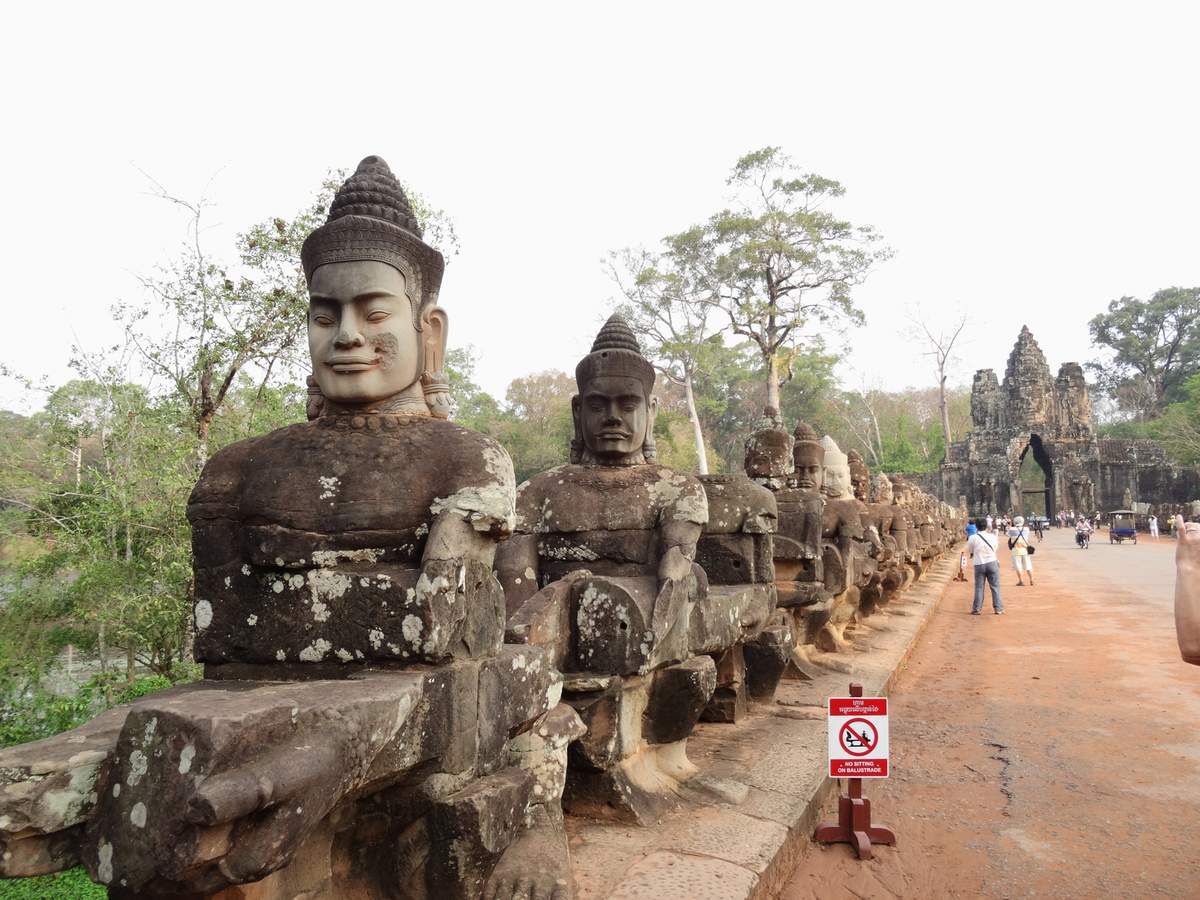 Angkor : les portes, le Bayon, le palais royal