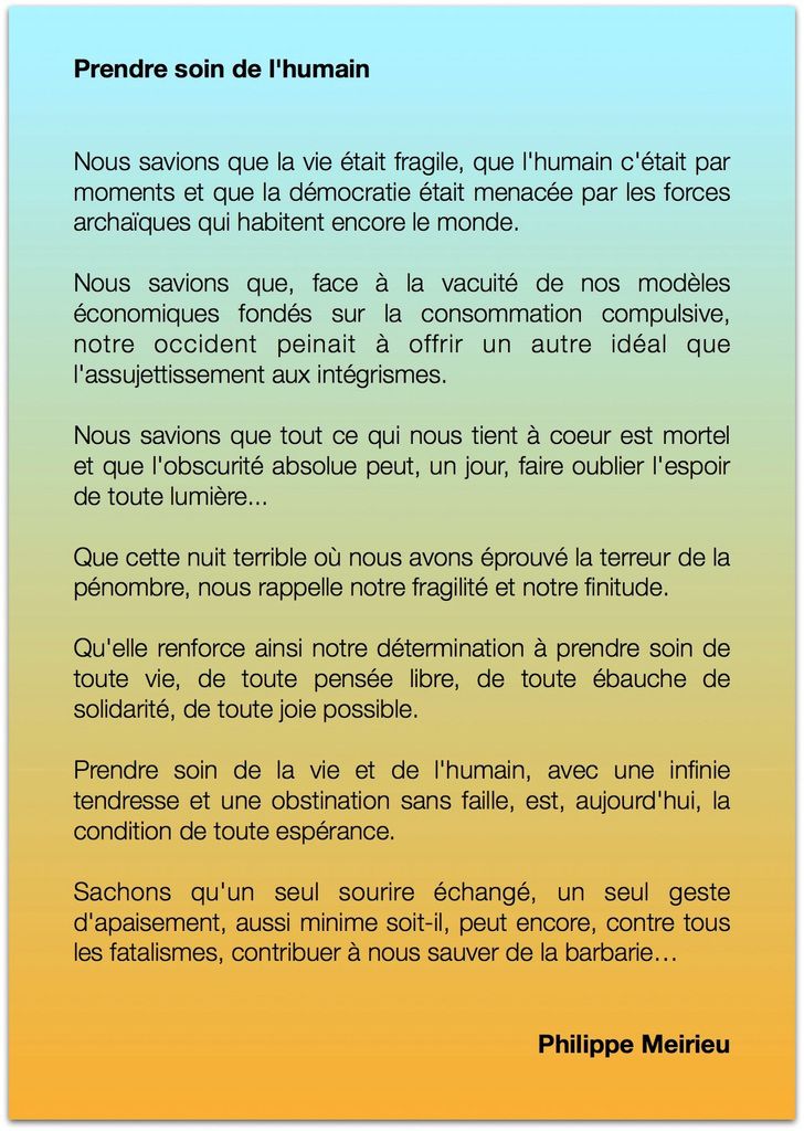 Un poisson rencontre un crabe