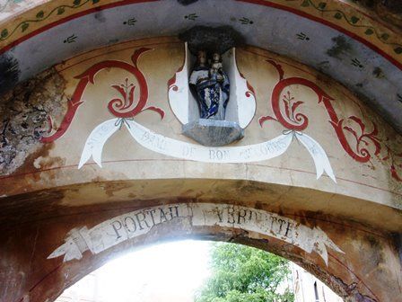 Portail de N.D. du Bon Secours.