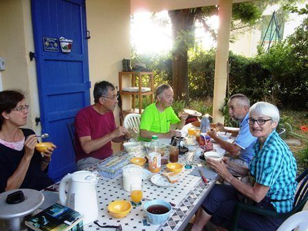 Autour du petit-dej'