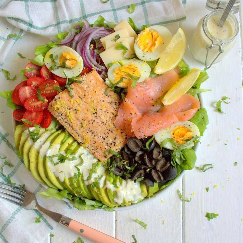 Salade Au Saumon Recette Salade Saumon Recettes De Cuisine Salade Hot