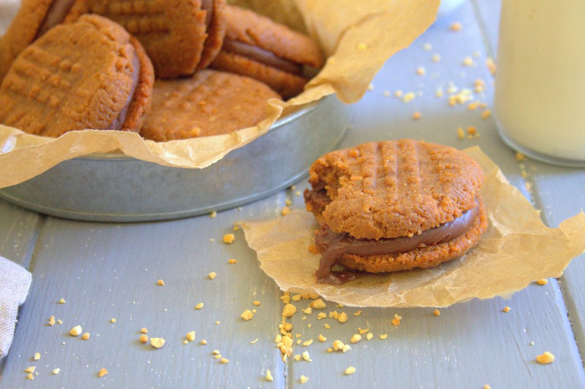 Sandwich cookies au beurre de cacahuète et ganache au chocolat au lait Le Coin Cuisine