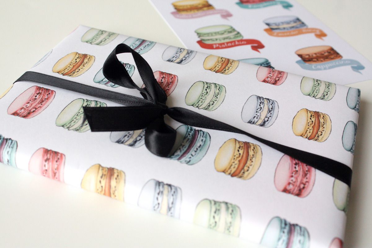 Papier cadeau macaron / Macaron wrapping paper