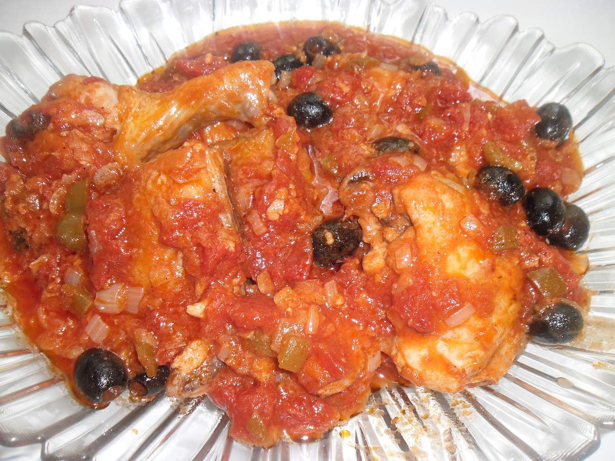 Poulet Sauce Tomates Aux Olives Confites La Cuisine A Touti