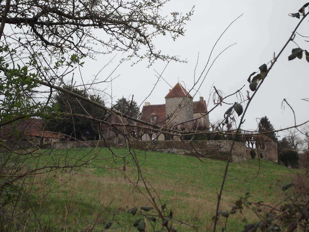 Saint Benoit du Sault, Montgarnaud, Les Gorces, La Dinière Balades à