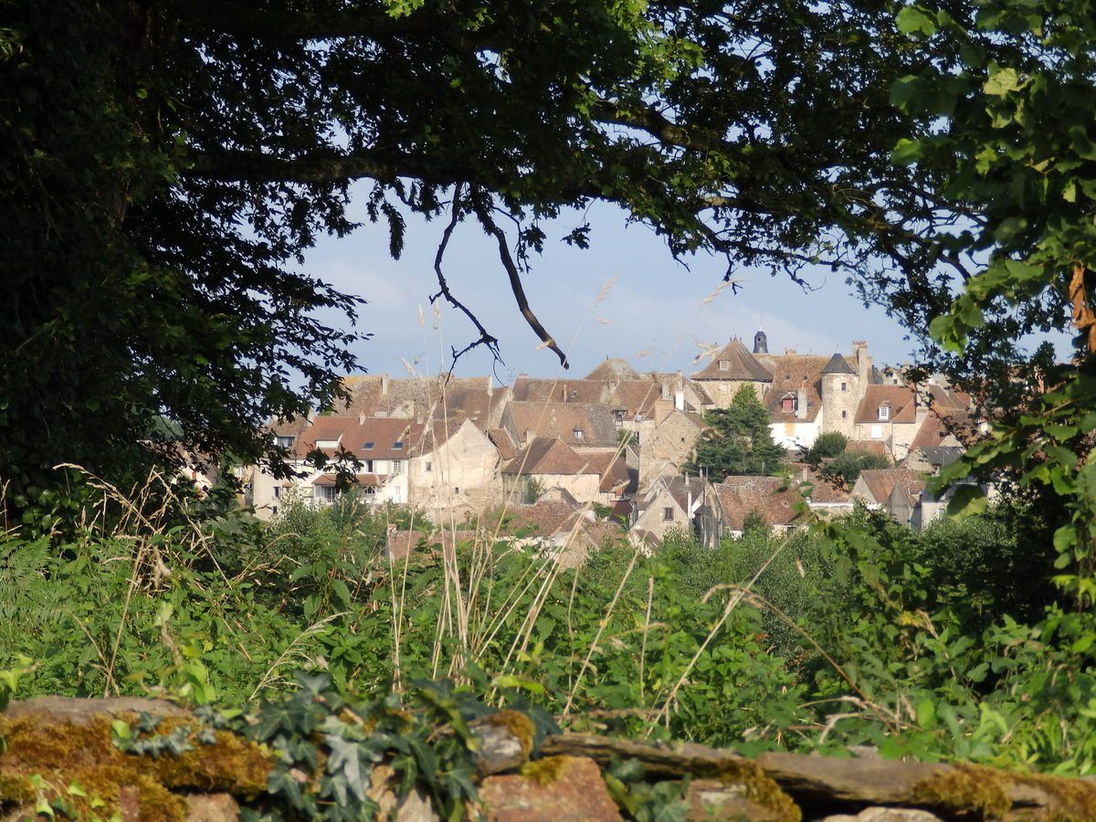 Saint Benoit du Sault, Montgarnaud, Les Gorces, La Dinière Balades à