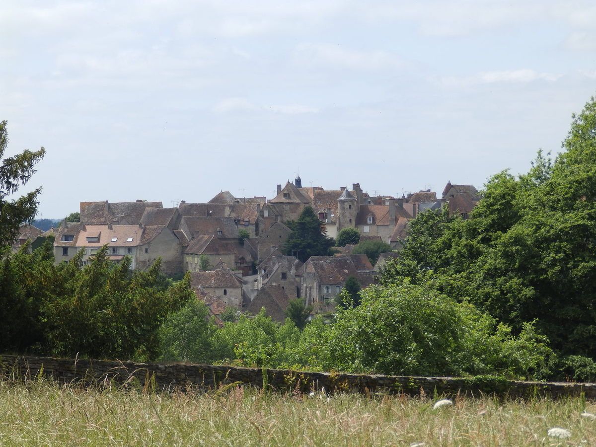 Saint Benoit du Sault, Montgarnaud, Les Gorces, La Dinière Balades à