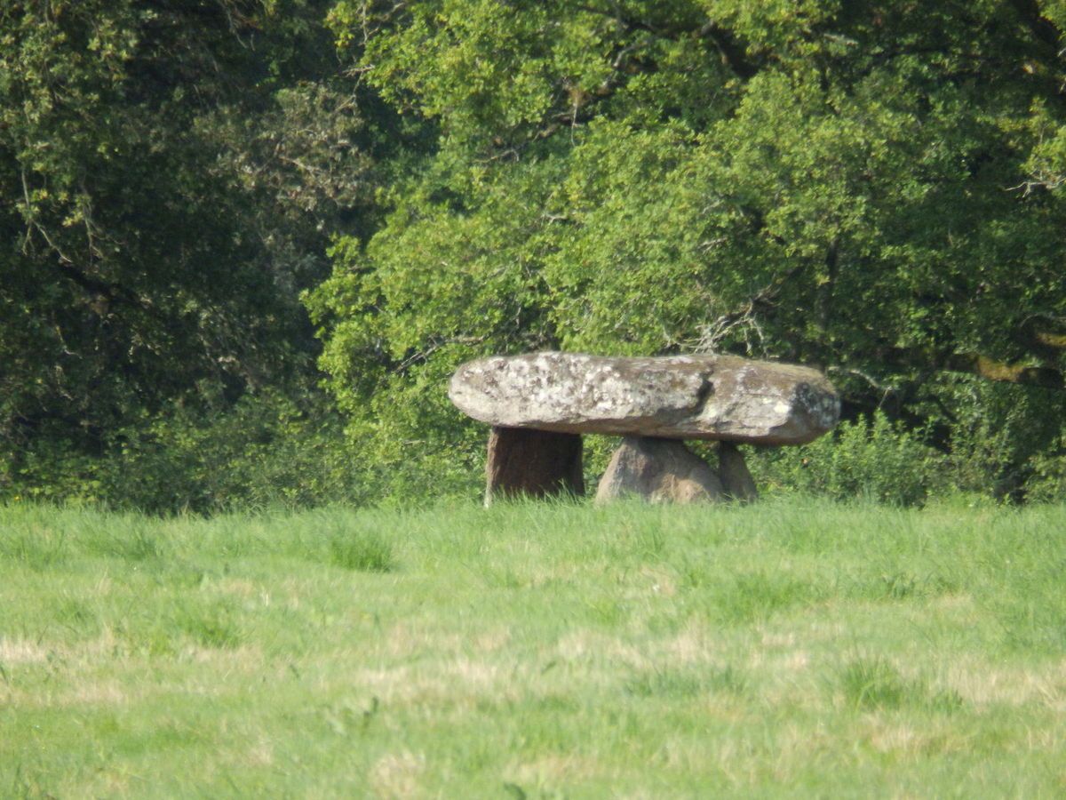Saint Benoit du Sault, Montgarnaud, Les Gorces, La Dinière Balades à