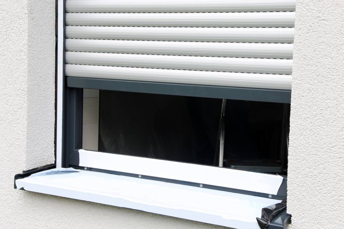 Volet Roulant Sorti De Ses Rails Volet roulant coincé : quelles solutions ? - L'idée déco