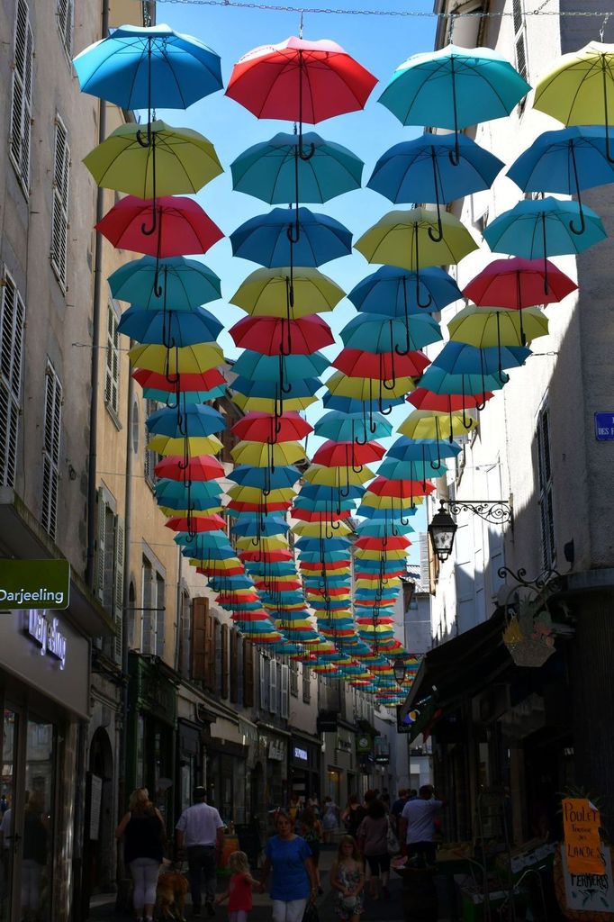Non, ce n'est pas les parapluies de Cherbourg. - Le blog de io0221