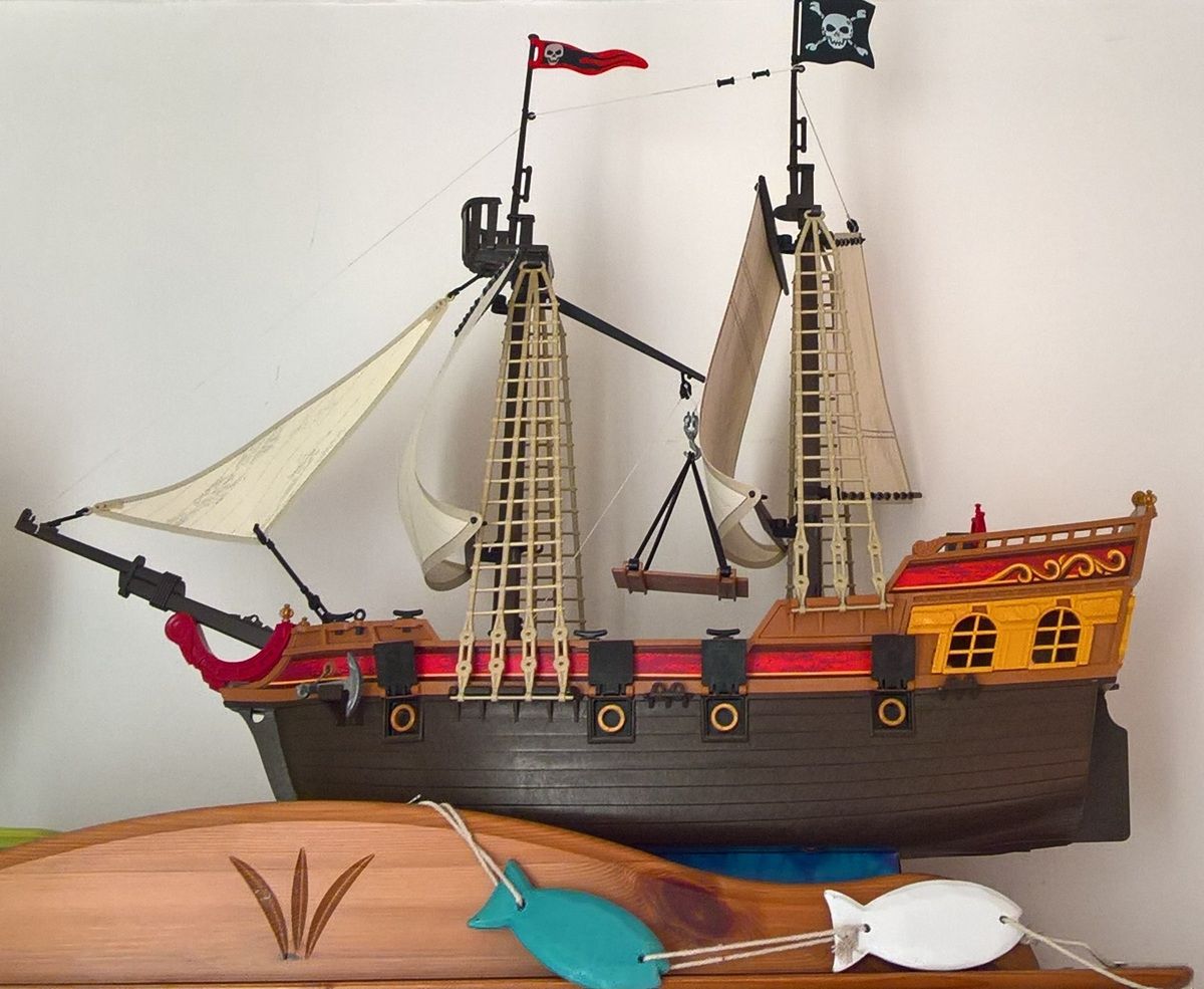Un bateau pirate Playmobil à l'assaut des mers - Les carnets de