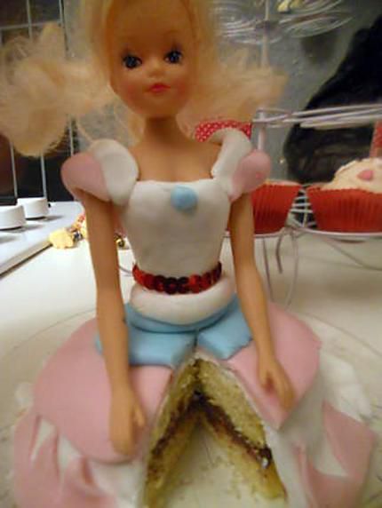 27 idées de Princesse barbie  barbie, barbie princesse, poupées barbie