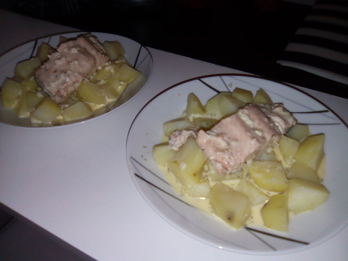 Pavés de saumon et ses pommes de terre a la sauce citronné au Varoma Thermomi Notre amour de