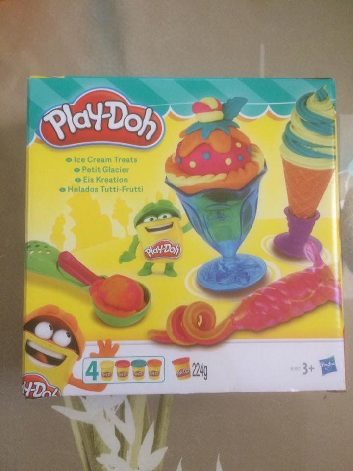 Pâte à modeler Play Doh Le Royaume des glaces
