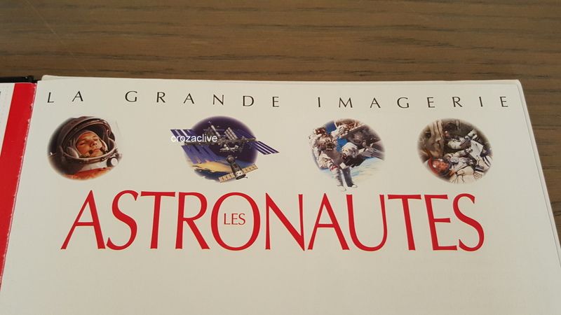 LA GRANDE IMAGERIE DES EDITIONS FLEURUS :  LES ASTRONAUTES