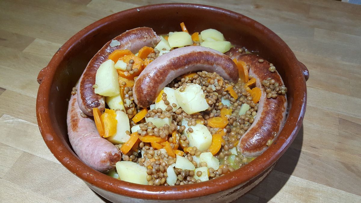 Saucisses lentilles carottes pommes de terre au cookéo - Les recettes  sympatoches