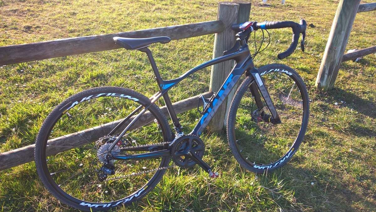 Vélo Gravel Giant - Des vélos dans la tête