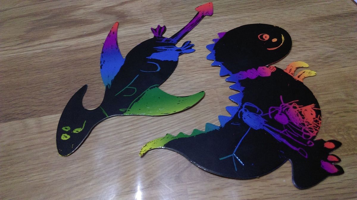 Cartes et livres gratter Les Perles de Maman Les dinosaures de Chouquette