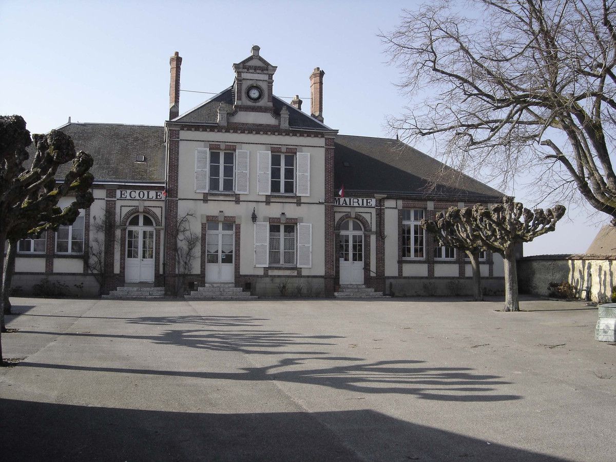 Mairie de Broué