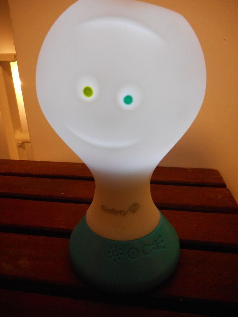 Une veilleuse lampe torche chez Safety 1st - Top-parents