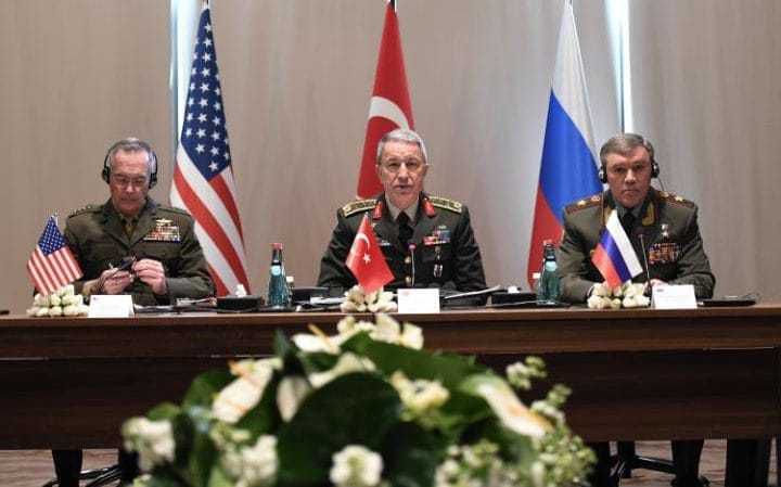 Réunion des chefs d'État-major américain, turc et russe à Antalya (Turquie) le 07/03/2017.