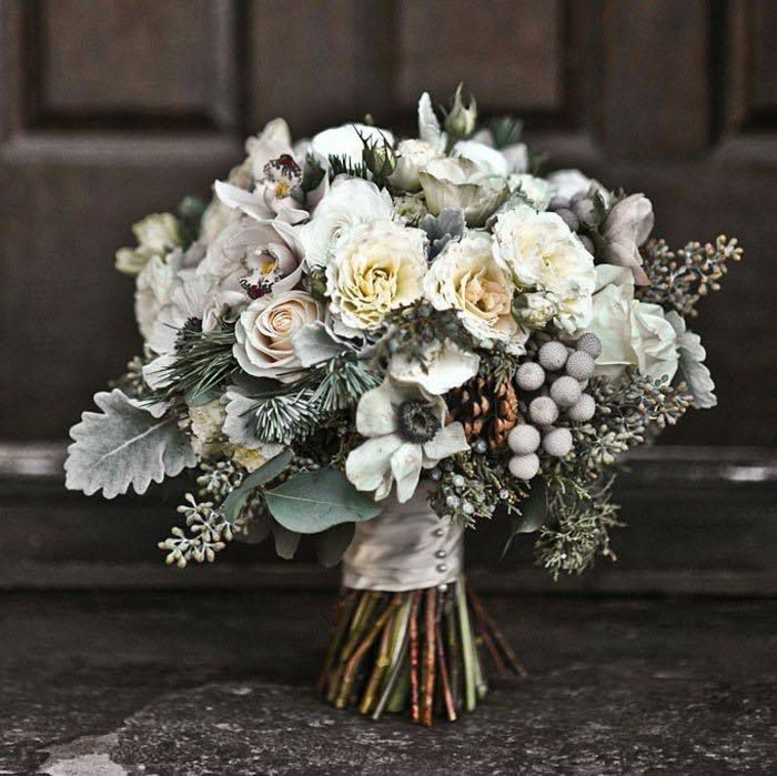le bouquet de la mariée, accessoire indispensable et magique - Chrystelle  Baudillon: Officiante de cérémonie laïque et Wedding Planner