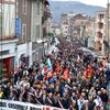 Plus de 3000 personnes à Decazeville pour la réouverture de leur maternité !