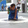 Mourning an Tian @ Xiaolan Gao. 2004. 2nd dadao live art festival. Pekin. Chine