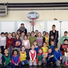 Les écoliers initiés au Basket-ball