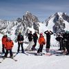 Journée aux Grands Montets du dimanche 10 avril. A chacun son style sur la bosse!!