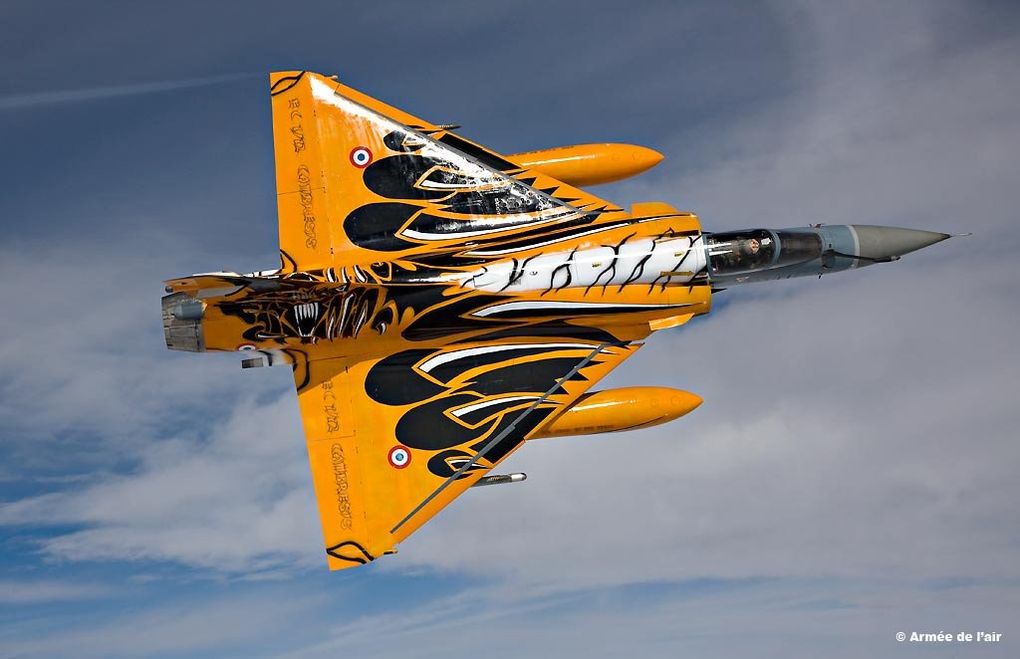 ob_8ca357_mirage-2000-c-de-l-escadron-de-chasse.jpg