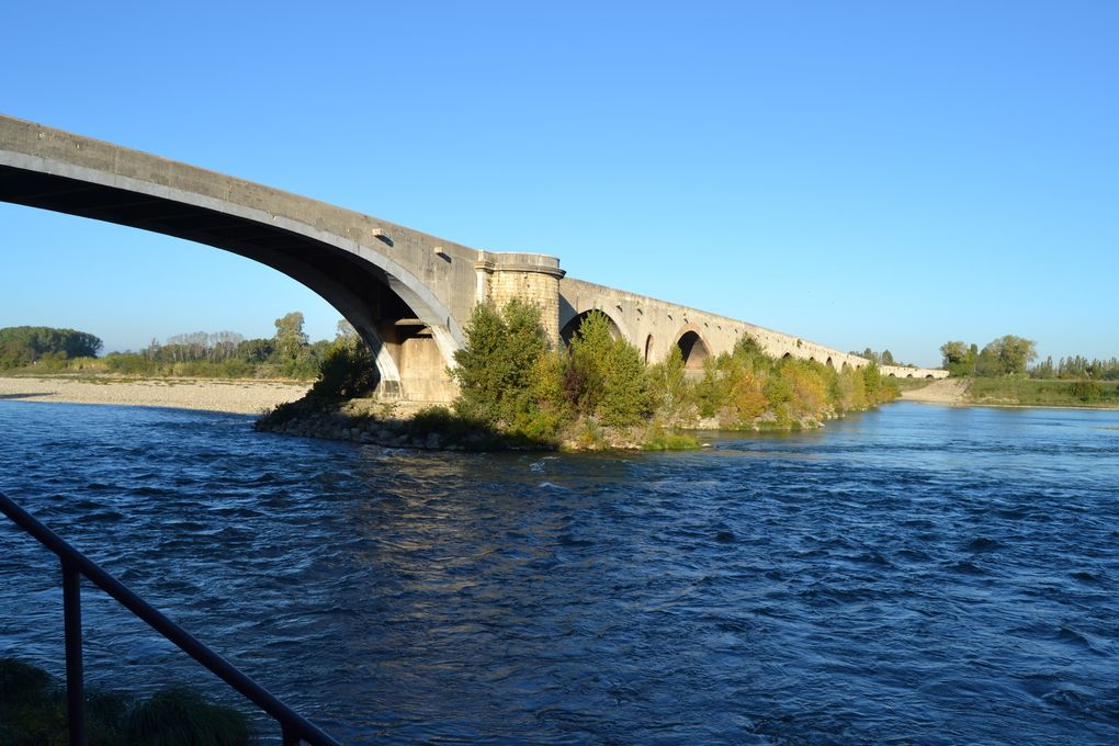 Le Pont de Pont Saint Esprit (Gard 30) Sud Drôme