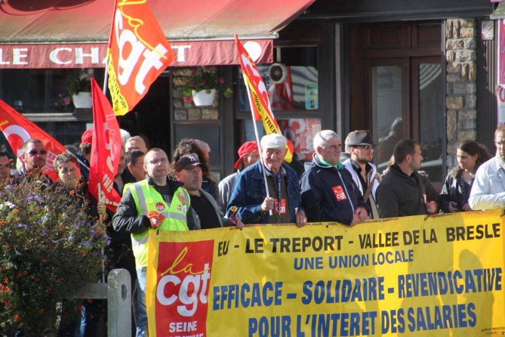 8 octobre 2015: 500 manifestants à Dieppe