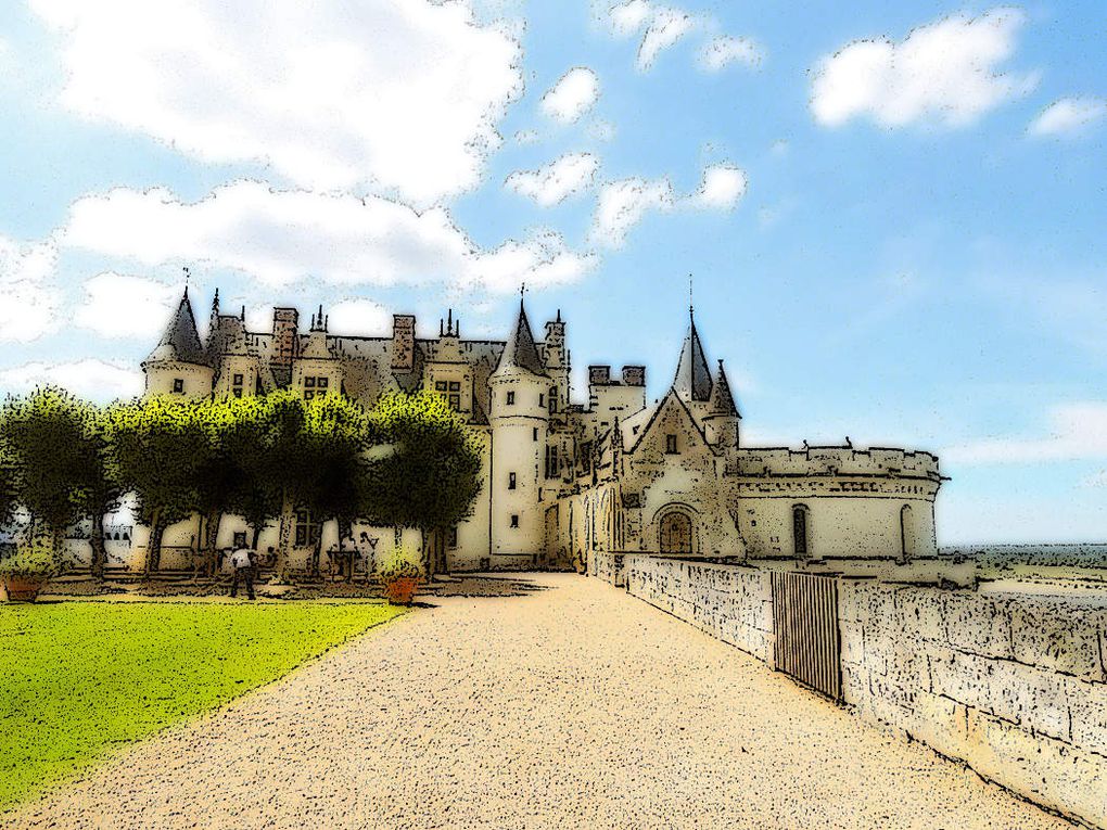 Amboise, son château royal et les maisons troglodytes