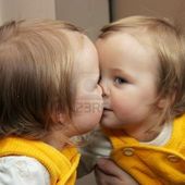 Les jeunes enfants, le déguisement, le maquillage... - RAM Issoire Communauté