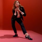Christine and The Queens - Saint Claude - Pause Photo Musicale -