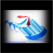 LES USAGES MÂLINS DU DENTIFRICE - CLG Création Version 2.0
