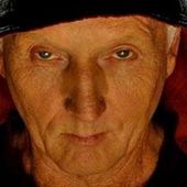 INTERVIEW : TOBIN BELL - Le Dernier Blog sur la Gauche