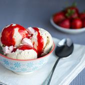 White Chocolate Ice-Cream with Lindor Strawberry & Cream Truffles