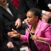 Christiane Taubira ; Nicolas Dupont-Aignan se tape la honte - Le Kiosque aux Canards