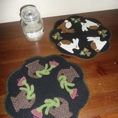 Folk art penny mats - Tempus fugit