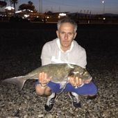 Stéphane et son Monstre de 4,3kg - Dorade Surfcasting